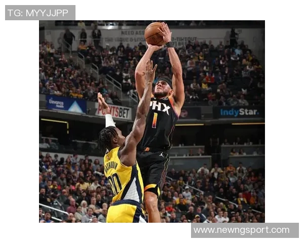 布克下半场狂砍29分却遗憾绝杀三分失手全场32分上半场表现惨淡仅得9中1 布克下半场狂砍29分却遗憾绝杀三分失手全场32分上半场表现惨淡仅得9中1