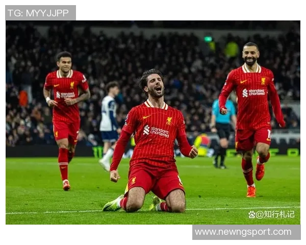 早报：利物浦连败困境深重球队状态堪忧未来之路何去何从