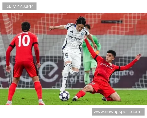 海港队临场调整蒯纪闻吾米提江替换李圣龙蒋光太助力逆转之战